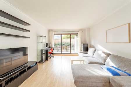 2120 W 2nd Avenue #311 Vancouver, BC V6K 1H6