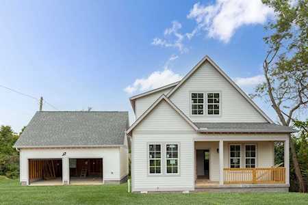 422B Rosebank Ave Nashville, TN 37206