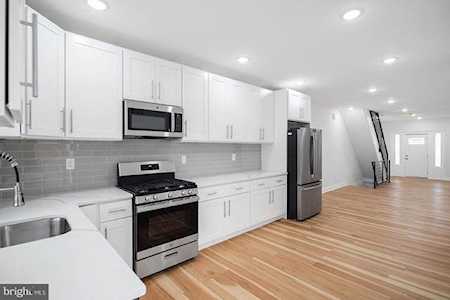 6944 Cedar Park Ave Philadelphia, PA 19138