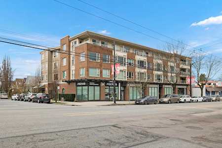 1689 E 13th Avenue #205 Vancouver, BC V5N 0A5