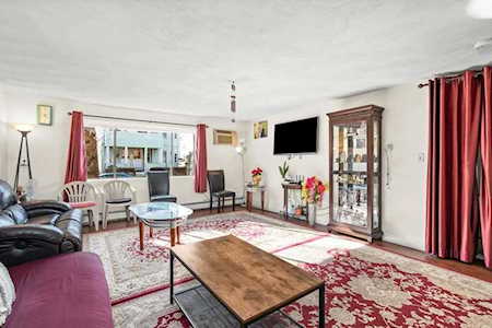 84 Grant St #8 Somerville, MA 02145