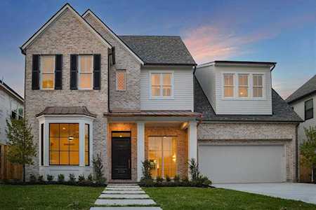 3758 Drake St Houston, TX 77005