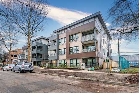 2666 Duke Street #308 Vancouver, BC V5R 4S9