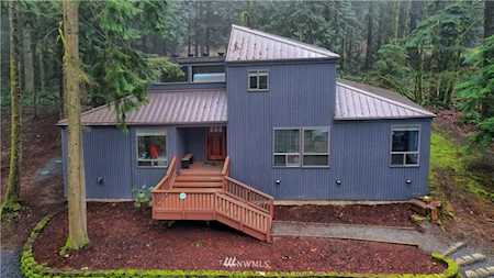 25421 SE Tiger Mountain Road Issaquah, WA 98027