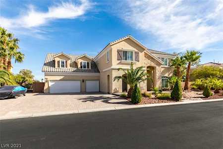 1620 Songlight Ct Las Vegas, NV 89117