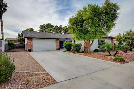 4441 Mcleod Dr Las Vegas, NV 89121
