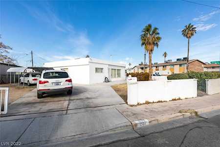 2137 Wengert Ave Las Vegas, NV 89104