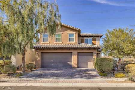 5533 Milgrove St North Las Vegas, NV 89081