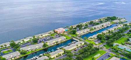 4985 Coquina Key Dr SE #A St. Petersburg, FL 33705