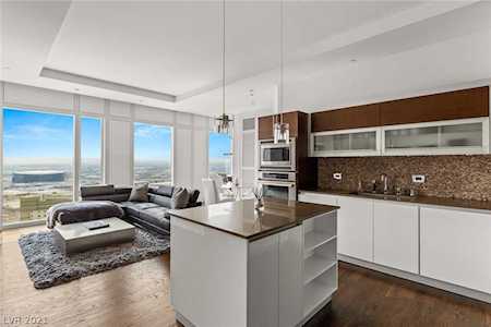 3750 Las Vegas Blvd #3801 Las Vegas, NV 89158