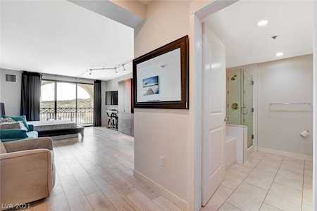 29 Montelago Blvd #404 Henderson, NV 89011