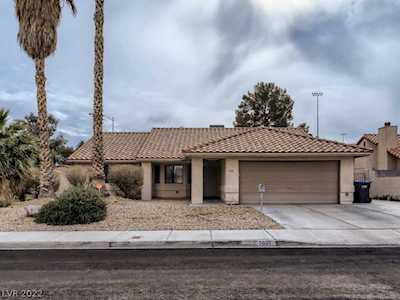 1601 Chesterfield Ave Henderson, NV 89014