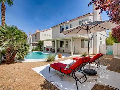 2225 Warm Walnut Dr Las Vegas, NV 89134