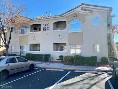 1310 Red Gable Ln #203 Las Vegas, NV 89144