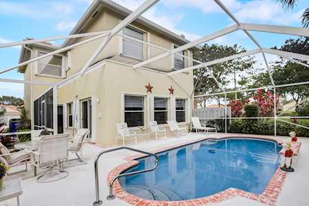 5612 Eagle Trace Court Lake Worth Beach, FL 33463