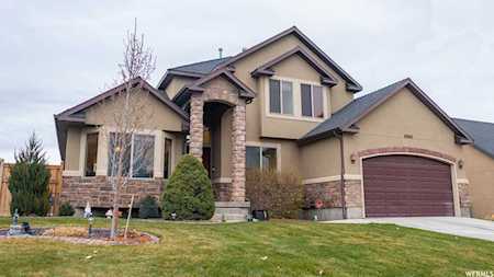 8960 N Barton Creek Dr Eagle Mountain, UT 84005