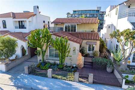 135 Siena Dr Long Beach, CA 90803