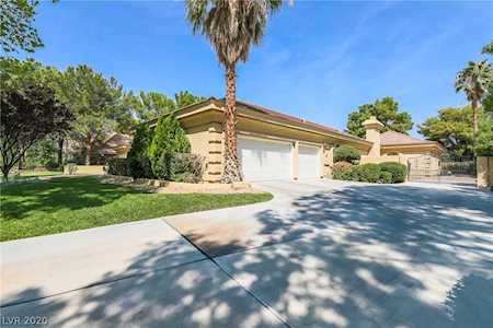 44 Quail Run Rd Henderson, NV 89014