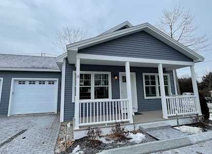 66 Evans St South Portland, ME 04106