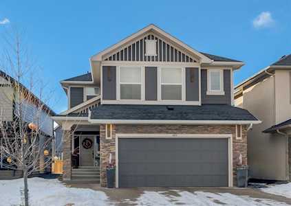 489 Legacy Blvd SE Calgary, AB T2X 2C9