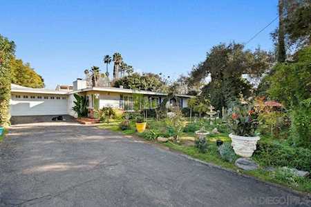 2750 Felicita Rd Escondido, CA 92029