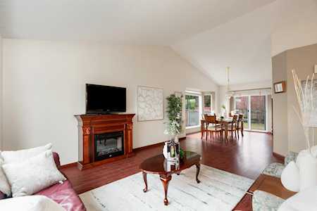 2925 Albion Drive Coquitlam, BC V3B 6M1