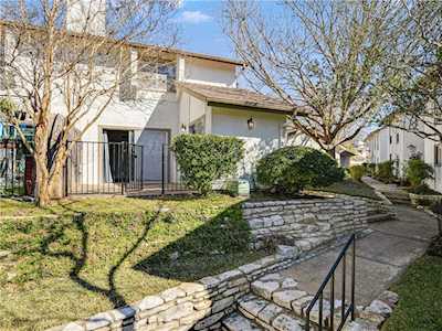 6910 Hart LN #809 Austin, TX 78731