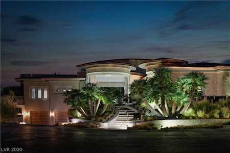 29 Promontory Ridge Dr Las Vegas, NV 89135