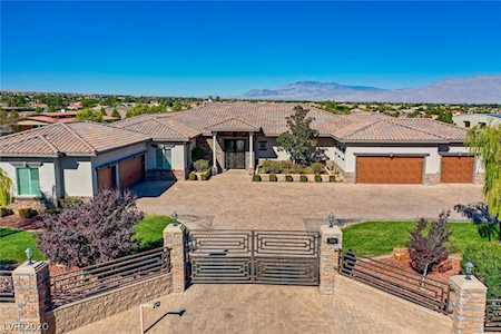 9116 Hickam Ave Las Vegas, NV 89129