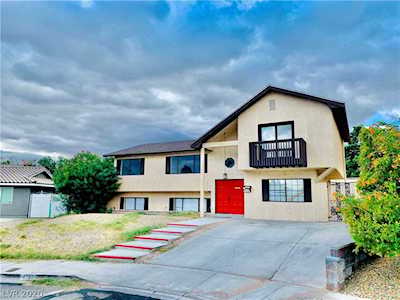 4137 Oxnard Circle Las Vegas, NV 89121