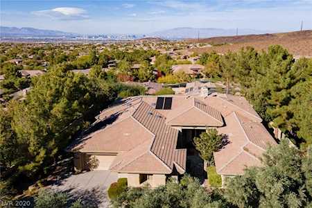 28 Club Vista Dr Henderson, NV 89052