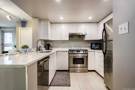 828 Agnes Street #1101 New Westminster, BC V3M 6R4