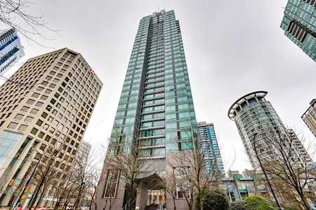 1200 W Georgia Street #2008 Vancouver, BC V6E 4R2
