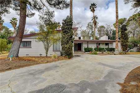 739 Rancho Circle Las Vegas, NV 89107