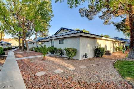 2028 Willowbury Dr #A Las Vegas, NV 89108