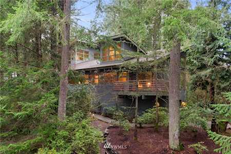 12215 50th Ave Ct NW Gig Harbor, WA 98332