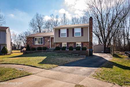 8604 Gamekeeper Ct Louisville, KY 40291