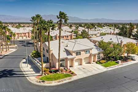 8476 Sewards Bluff Ave Las Vegas, NV 89129