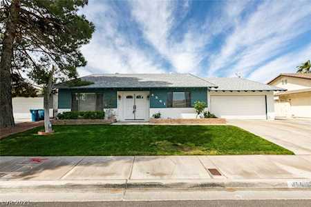 4561 Paseo El Rio Dr Las Vegas, NV 89121