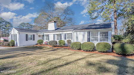 605 Peterson Street Clinton, NC 28328