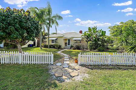 11830 SE Williams Terrace Tequesta, FL 33469