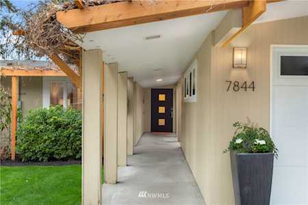 7844 SE 71st St Mercer Island, WA 98040