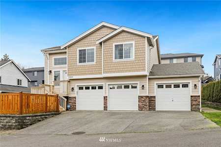 1319 S 233rd Place Des Moines, WA 98198