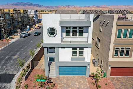 8177 Eaton Hill St Las Vegas, NV 89113
