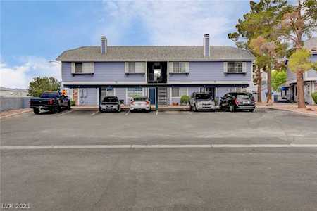 5330 Rod Ct #104 Las Vegas, NV 89122
