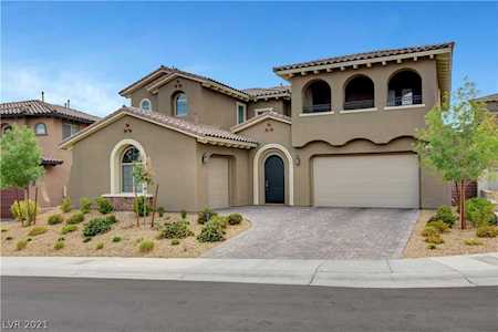 271 Oakrun Ct Las Vegas, NV 89138