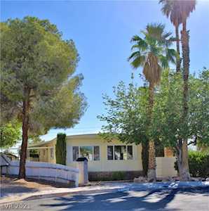 1027 El Camino Circle Boulder City, NV 89005