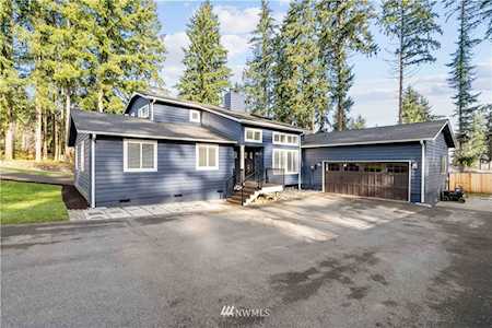 909 Harvest Rd Bothell, WA 98012
