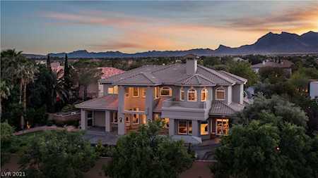 9704 Highridge Dr Las Vegas, NV 89134