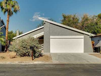4782 Mountain Valley Rd Las Vegas, NV 89121